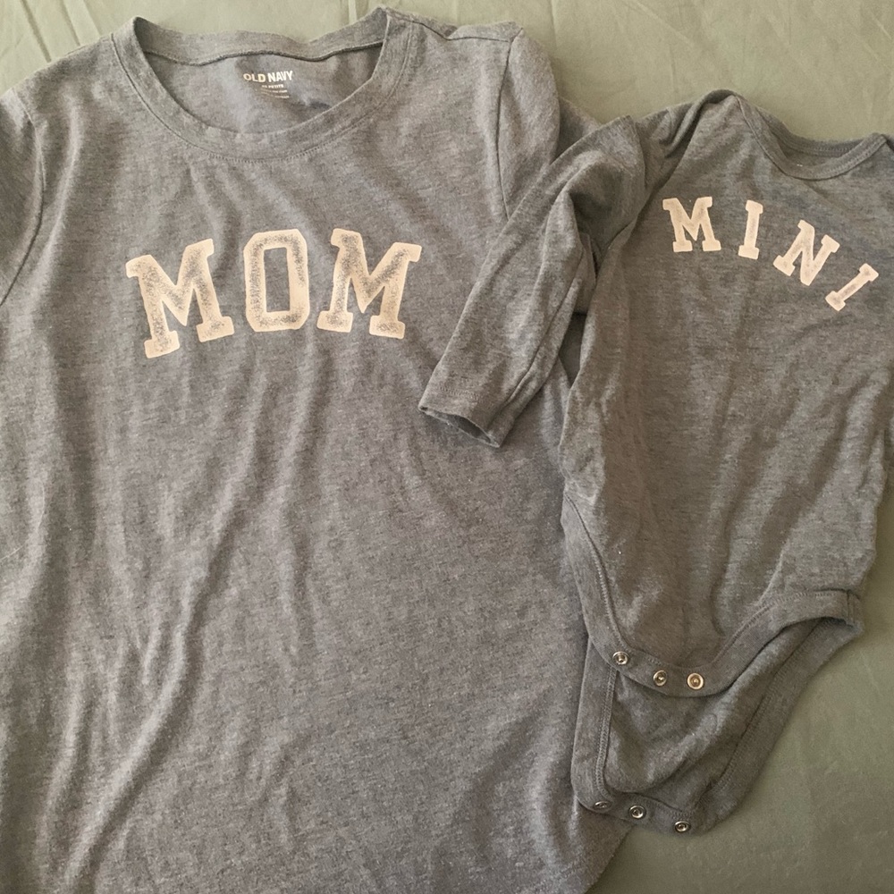 Old Navy mom and mini matching set